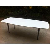 Spisebord i hvid laminat